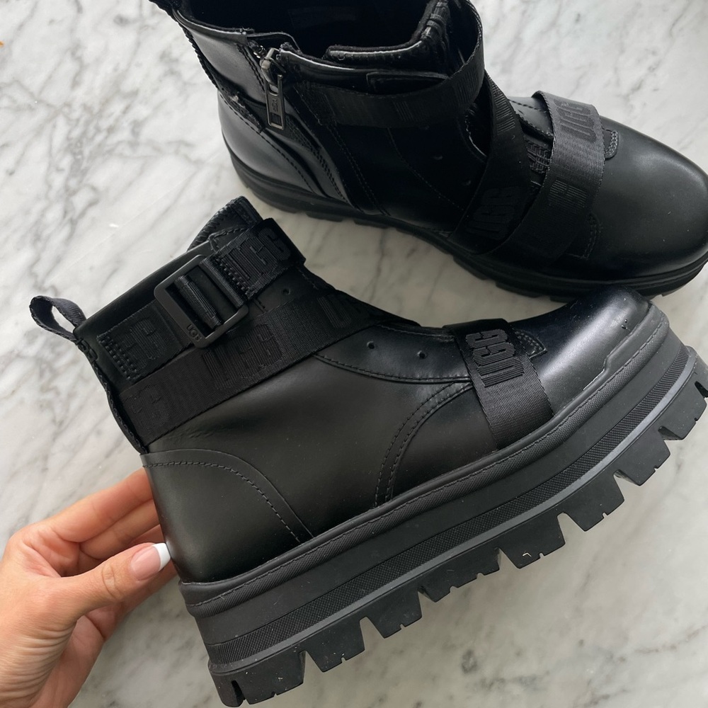 UGG platform waterproof combat boots size 8 women’s